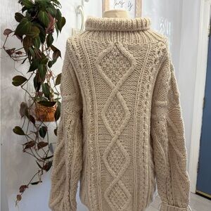 Otavala 100% Wool‎ Elegant Cable Knit Turtleneck Sweater Large - Beige